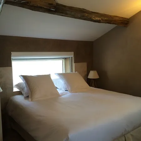 Chambres D'hotes La Ferme Du Gros Noyer 2* Malaucène